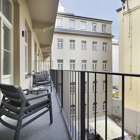 Ea New Town 4* Praga