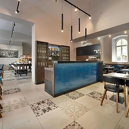 Ea New Town Hotel 4*