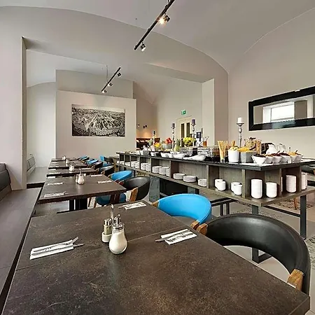 Hotel Ea New Town Prag