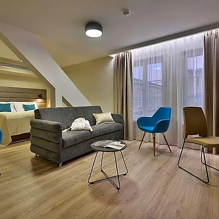 Ea New Town Hotel 4*