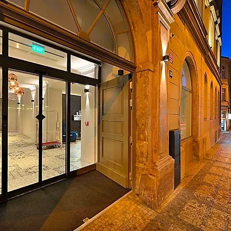 Hotel Ea New Town Prag