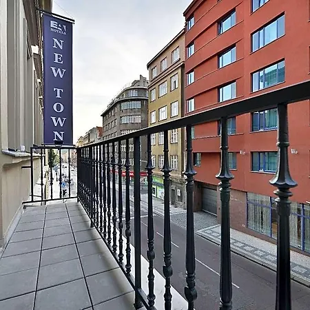 Ea New Town Hotel 4*