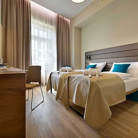 Ea New Town 4* Prag