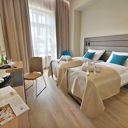 Ea New Town 4* Prag