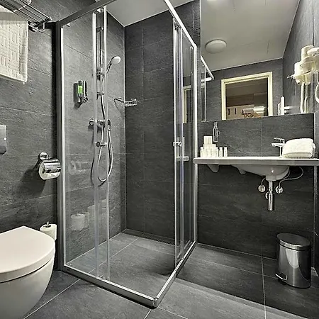 Hotel Ea New Town