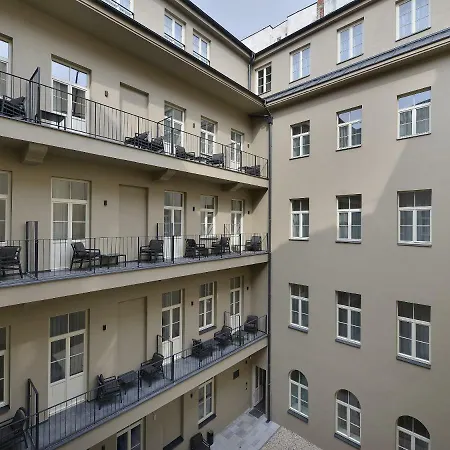 Ea New Town Hotel 4*