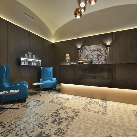 Ea New Town Hotel Praga