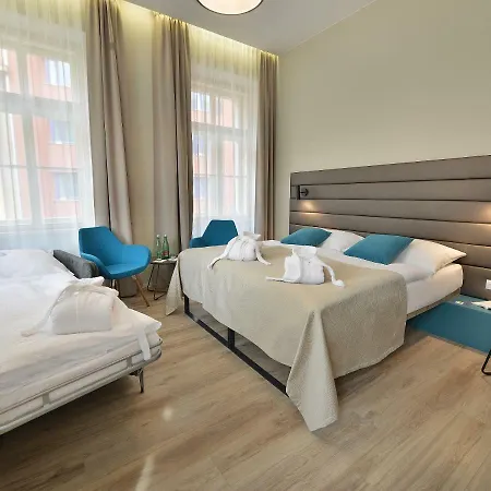 Ea New Town Hotel 4*